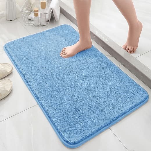 Tapete de banheiro ultra absorvente em espuma viscoelástica com superfície Soft Touch, cor azul